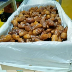 DATTES EN CARTON