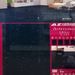 ASTRA BLUE (AZ CERAM Porcelaine) Grès Cérame Émaillé Poli Rectifié – Effet Granit Étoilé / Labradorite Bleue